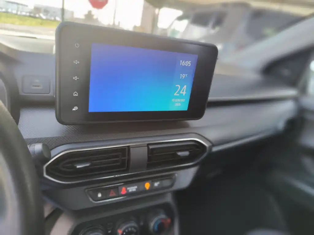 DACIA SANDERO 1.0 COMFORT - Image 6
