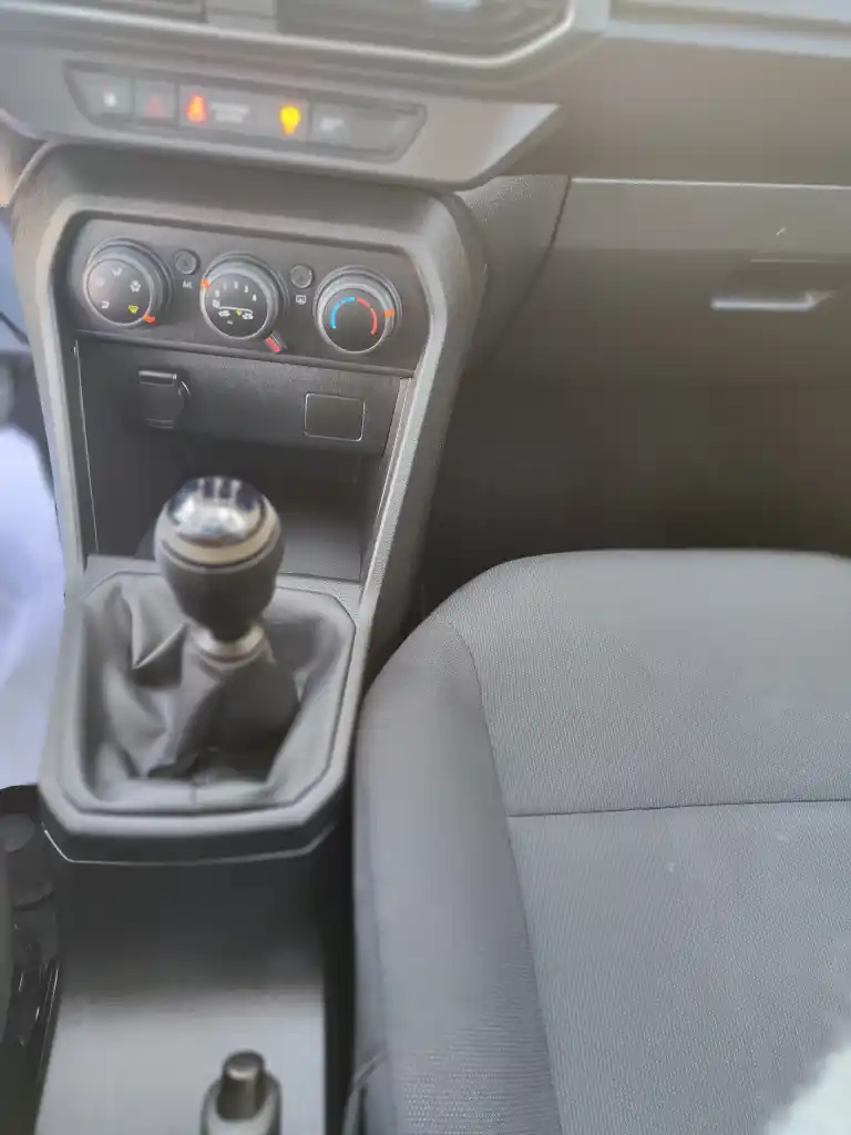 DACIA SANDERO 1.0 COMFORT - Image 9
