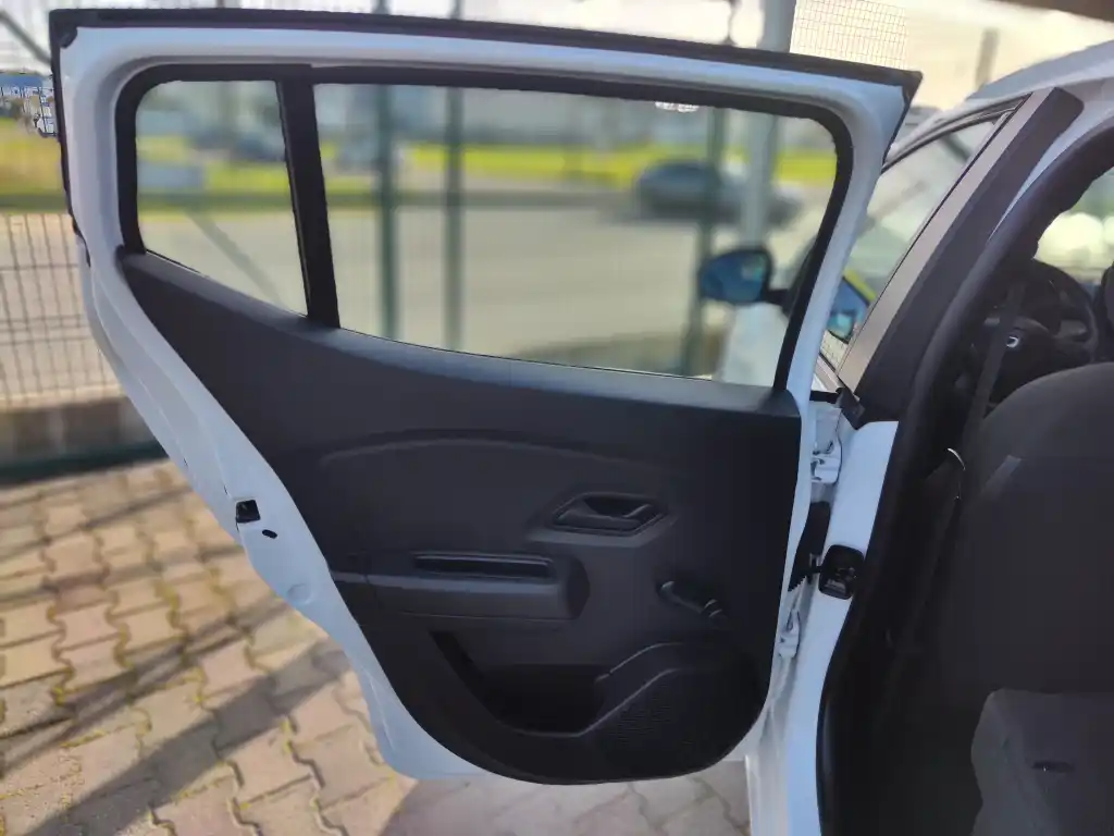DACIA SANDERO 1.0 COMFORT - Image 18