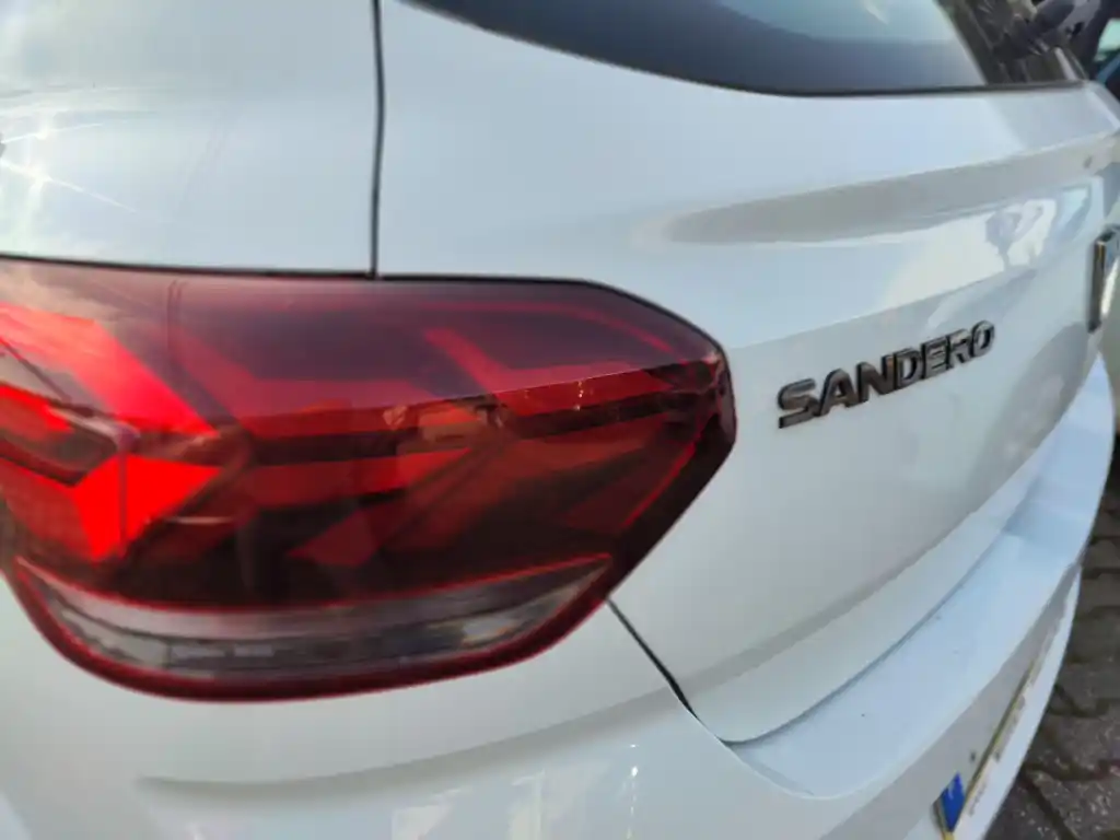 DACIA SANDERO 1.0 COMFORT - Image 20
